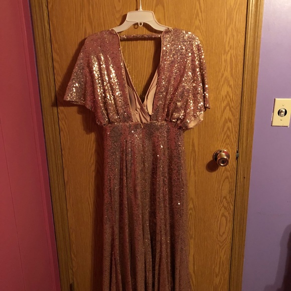 Rose gold bridesmaid dress - Picture 2 of 4